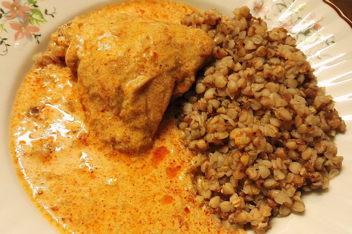 Гречка с курицей и грибами