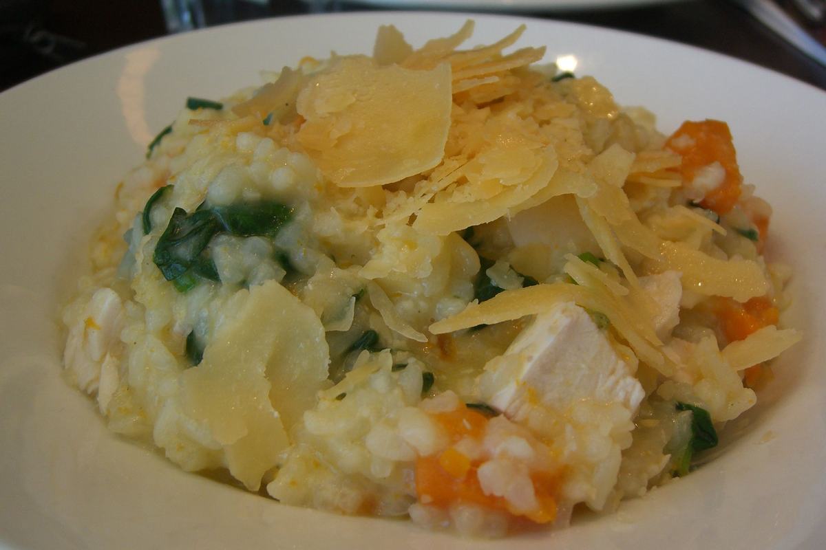 Курица с тыквой и рисом